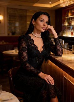 Michel - escort in Hong Kong Photo 5 of 7