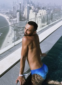 Michell π·πΊπ¬πͺ - Male escort in Dubai Photo 4 of 4