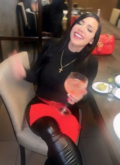 Michell Roca - escort in Dubai Photo 3 of 3