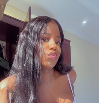 Michell - escort in Jeddah Photo 3 of 8