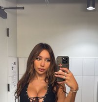 Michelle - escort in Seoul