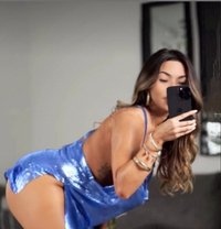 Michelle Caviar - puta in Niagara Falls