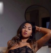 Best Asian Erotic Massage by Michelle - Acompañantes transexual in Toronto