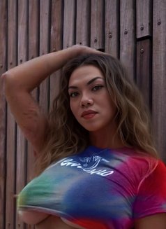 Michelle Caviar - Transsexual escort in Toronto Photo 17 of 17