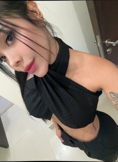 Michelle - puta in Abu Dhabi Photo 6 of 7