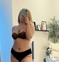 Michelle - puta in Yokohama