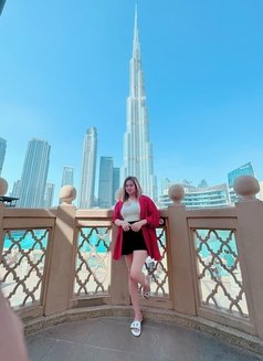 Michelle - escort in Dubai Photo 7 of 8