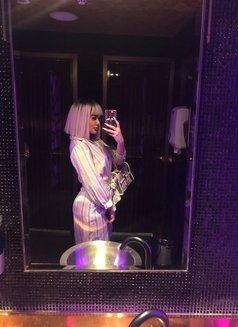Michelle Dominatrix CUCKOLD - escort in Dubai Photo 2 of 15