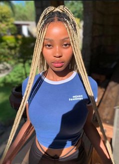 Michelle Grace - escort in Abuja Photo 3 of 3