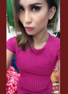 Michelle Is Back - Transsexual escort in Bangalore Photo 3 of 4