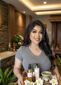Michelle Professional massage bigCup🇹🇭 - escort in Riyadh Photo 6 of 8