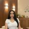 Michelle professional masseuse - escort in Riyadh Photo 4 of 5