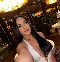 Michelle Rocha Prado - escort in Singapore Photo 11 of 20