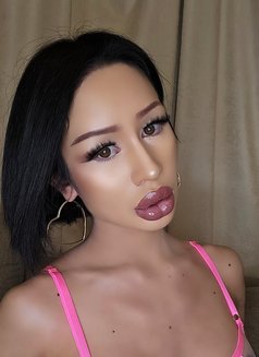 Michelle Thai Black Cock - masseuse in Al Manama Photo 12 of 12