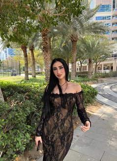 Michelle - puta in Dubai Photo 1 of 4