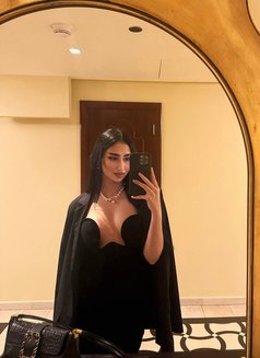 Michelle - puta in Dubai Photo 4 of 4