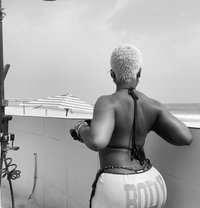 Michelle - escort in Dakar