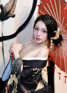 Michi-New-Rim-Cim-Nuru-Full-Service - escort in Dubai Photo 6 of 9