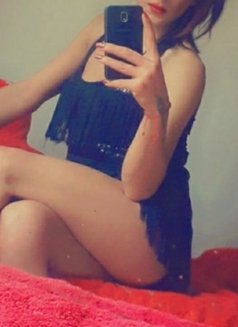Micho - Transsexual escort in Beirut Photo 1 of 1