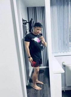 Mick Miranda - Male escort in London Photo 1 of 8