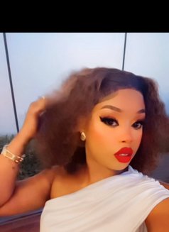 Mickey - escort in Nairobi Photo 3 of 5