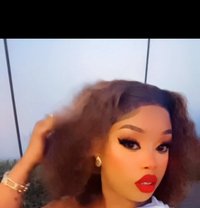 Mickey - puta in Nairobi