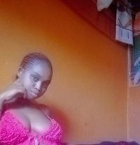 Mickey Mouse - puta in Nairobi