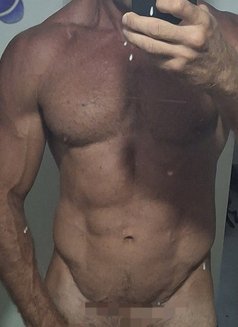 Mickey - Male escort in Candolim, Goa Photo 3 of 4