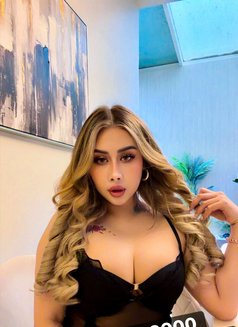 Mickey - puta in Riyadh Photo 19 of 22