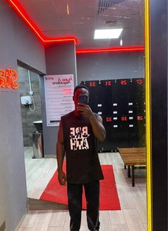 Mickie - Male escort in Accra Photo 1 of 1