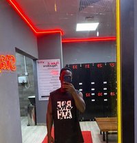 Mickie - Male escort in Accra