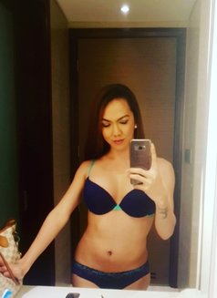 Mickiehotranspinay4u(forp2p.only)camstuf - Transsexual escort in Hamilton, Canada Photo 5 of 23