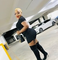 Micky ️🖤 Dee ️🟢 - puta in Nairobi
