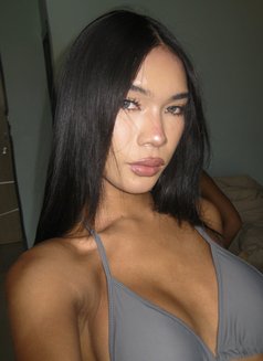 Micky Lb - Transsexual escort in Phuket Photo 15 of 15
