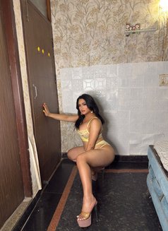 Micky Ning - Acompañantes transexual in New Delhi Photo 1 of 7