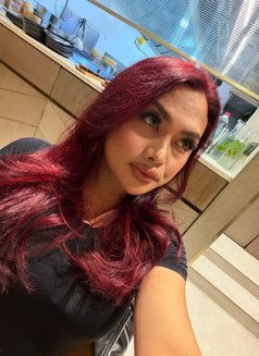 Mickyleone - Transsexual escort in New Delhi Photo 25 of 26