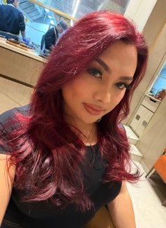 Mickyleone - Transsexual escort in New Delhi Photo 26 of 26