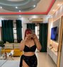 Mide - adult performer in Dakar Photo 4 of 5