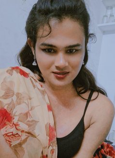 Midhuna - Transsexual escort in Hyderabad Photo 2 of 2