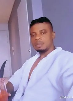 Midnight - Male escort in Johannesburg Photo 15 of 18