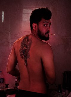 Midnight Dragon - Male escort in Bangalore Photo 2 of 9