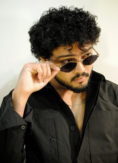 Midnight Dragon - Male escort in Bangalore Photo 6 of 9