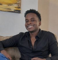 Midnight - Male escort in Nakuru