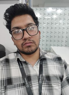 Midnight Player - Male escort in Noida Photo 3 of 3