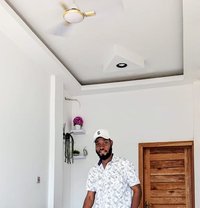 Hotshot - Male escort in Accra