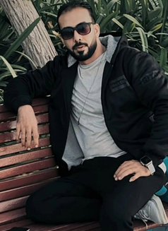 Mido - Male dominatrix in Abu Dhabi Photo 2 of 10