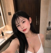Mia - escort in Doha