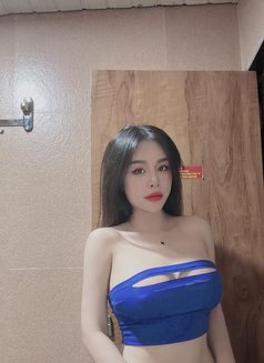 Mie Mie - escort in Mumbai Photo 7 of 9