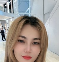 Mie - puta in Hillerød Photo 1 of 3