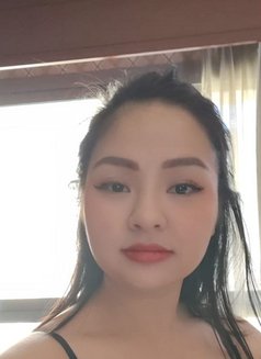 Miea - escort in Dubai Photo 4 of 4